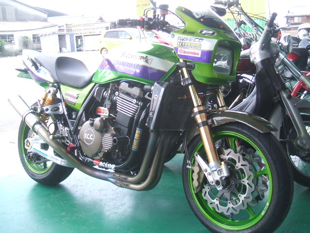 zrx1200 02