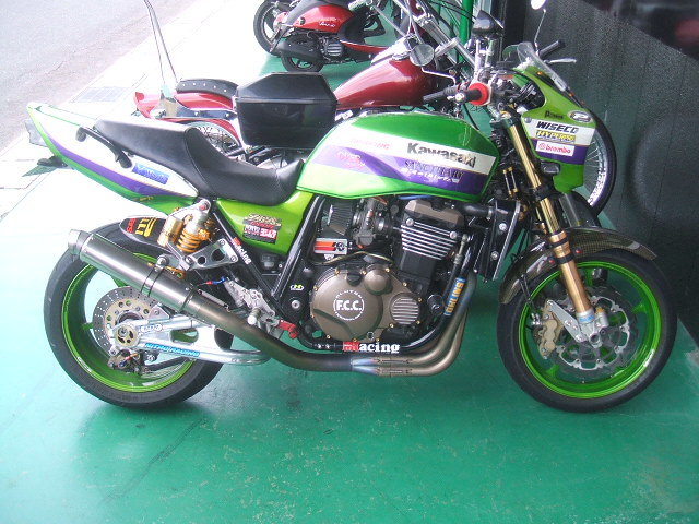 zrx1200 01