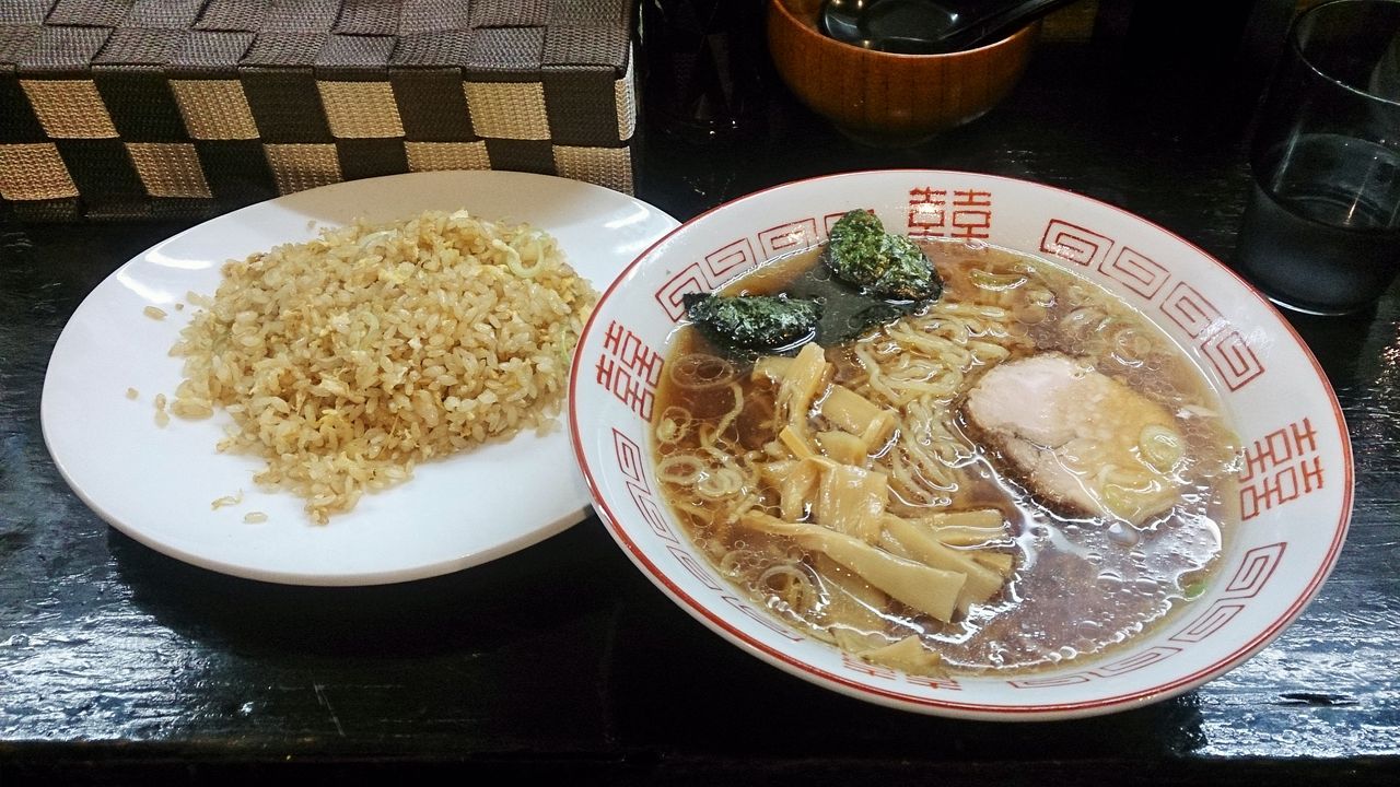 半チャンラーメン専門店「半チャンラーメンの店つかさ」が飯田橋にオープン