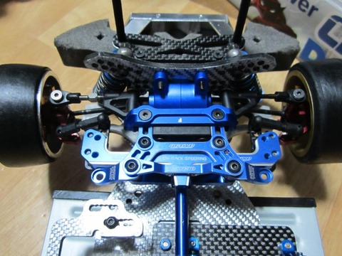 ラジコン・ラジドリ・RC-ART シャーシ+ステアリングワイパー付き ラジコン・ラジドリ・RC-ART シャーシ+ステアリングワイパー付き