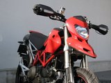 HYPERMOTARD