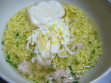 餅入りラーメン
