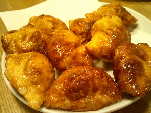 揚げ餃子