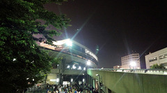 09