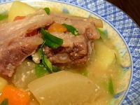 1303 豚軟骨と根菜の煮物 B