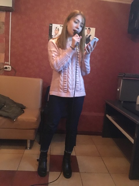 10548EDE-7EDF-40FA-9FB0-633E2FB206FC