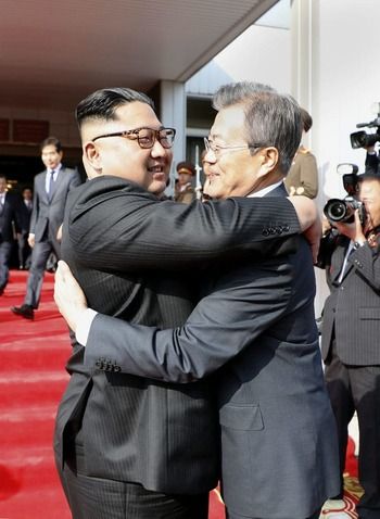【共同通信】南北首脳、板門店で4月27日に続き2度目の会談　韓国・文大統領、米朝仲介乗り出す［18/05/27］