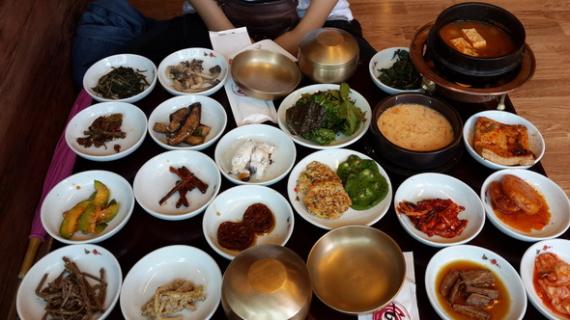 韓国料理は欧米に比べ大腸がん発症を６０％下げる！・・・韓国人大腸がん発病率、2015年は世界1位