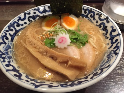 東京駅らー麺