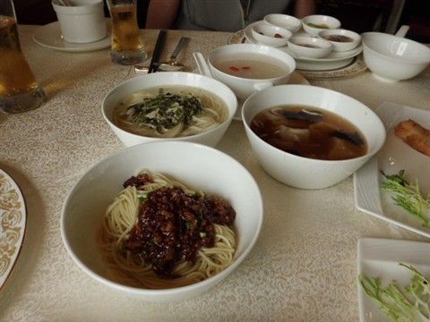 Dragon Phoenixで麺!