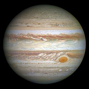 300px-Jupiter_and_its_shrunken_Great_Red_Spot
