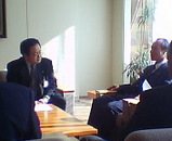 話す市長と会頭