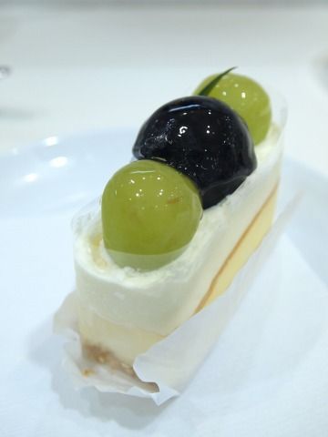長野パープルと瀬戸ジャイアントのチーズケーキ