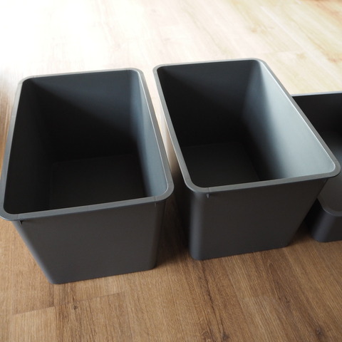 AEB28854-BF60-4C9B-BAAD-F12386A12D1B