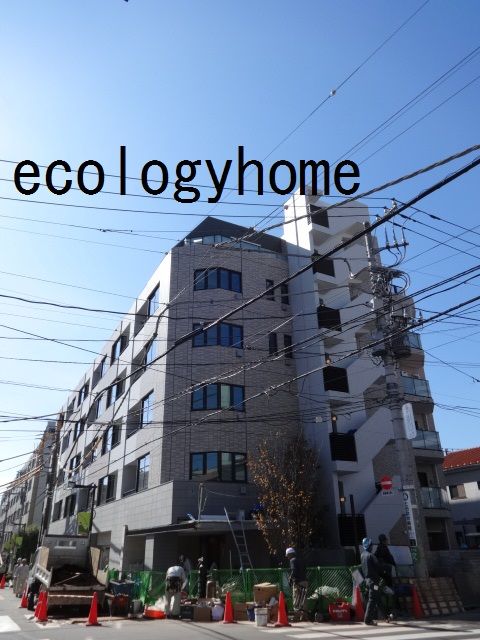 2014-10-28 001