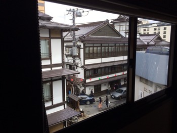 2014-03-27-11-32-36