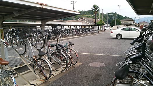 古井駅、自転車置き場