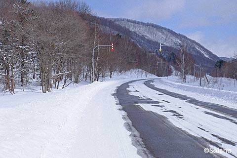 旧白滝駅‐下白滝駅間の無人地帯へ…