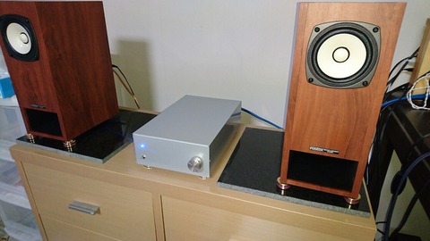 767d49c6-s.jpg