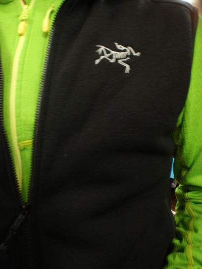 PC040023