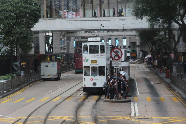 tram03