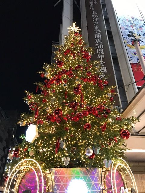 2017年東急本店前クリスマスツリー