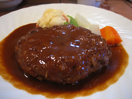レストラン大越ランチハンバーグ