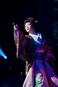 新春から太一が舞い、踊る！『龍と牡丹 vol.1』 : 観劇予報