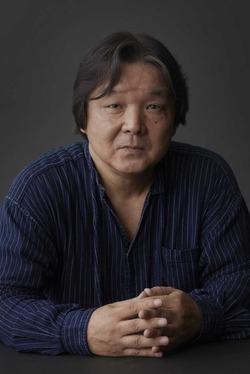 栗山民也さん写真(撮影:白鳥真太郎)