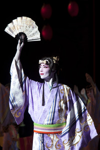 星組公演フォト・レビュー『宝塚 花の踊り絵巻ー秋の踊りー 星組公演フォト・レビュー『宝塚 花の踊り絵巻ー秋の踊りー