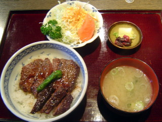 ステーキ丼