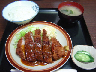 ポークカツ定食