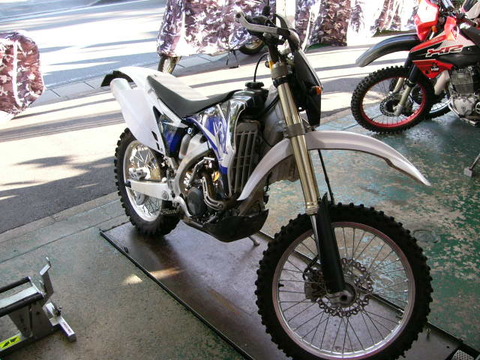 フジノンレンズ XF16-50mmF2.8-4.8 R LM WR オートバイ フォークエアブリーダー For YZ85 YZ125 YZ250