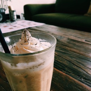 coffee shake_cafe
