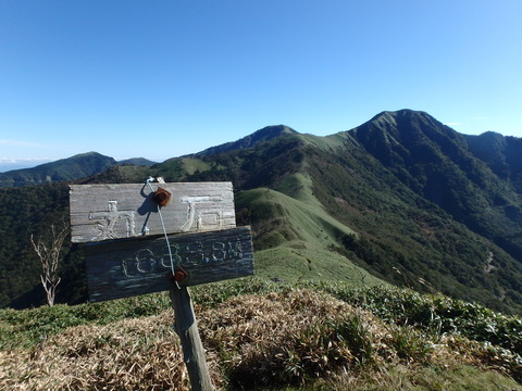 PA070100