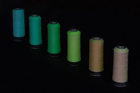 蓄光糸ファークリンプ天然素材発光する繊維糸商品製品開発企画アイデア
