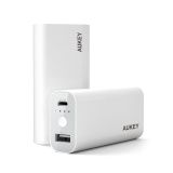 Aukey　AIPower 6000mAh大容量モバイルバッテリー　スマホ充電器　　Apple iPad Air/Mini/ iPhone 6 Plus/iPhone 6/iPhone 5S/5C/5/4S、Samsung Galaxy S5/S4/S3/Note 3/Note2、Google Nexus 4/5/7/10、One plus、Motorola Moto G X、 HTC One M8、LG G2/G3、Nokia Lumia 1520等softbank/docomo/auスマートフォン&タブレットを充電可能（ホワイト）PB-N11