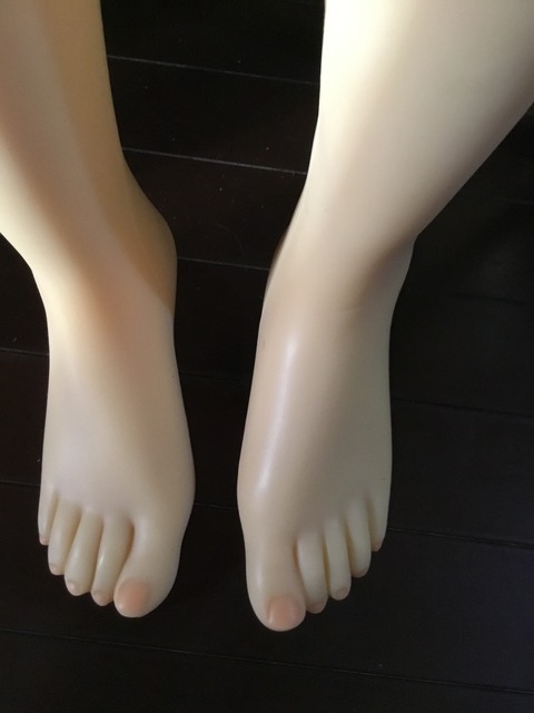 7CA4D858-6173-45A4-88ED-3E9233D12B64