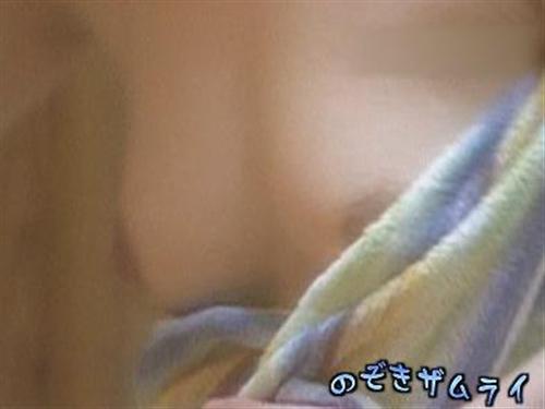 大混雑女湯脱衣所盗撮3