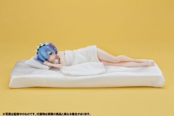 新作フィギュア　Re：ゼロから始める異世界生活 レム添い寝Ver. 1/7