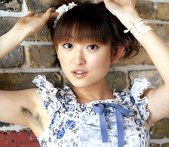 ワキ毛を生やしてる女の子 画像 7