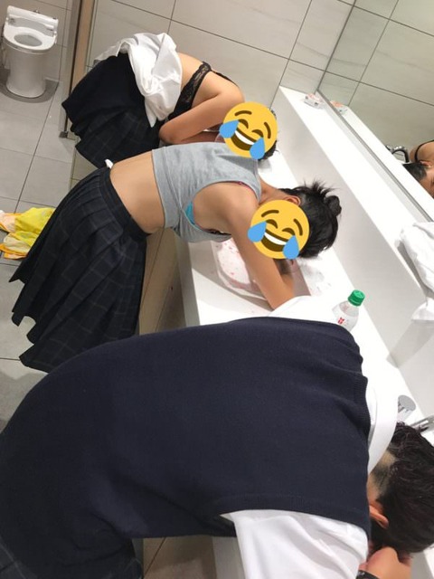 180712-208