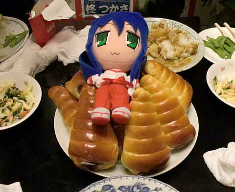 チョココロネで、こなたもご満悦?