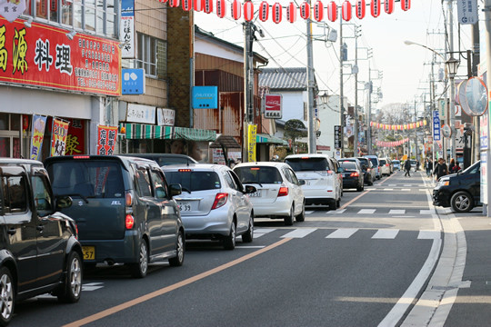 2014年1月日の鷲宮神社門前通りの渋滞列