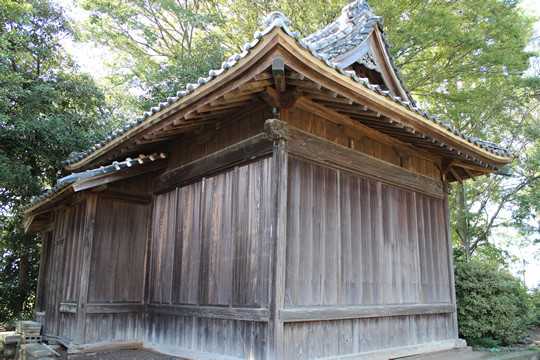 八甫鷲宮神社神楽殿
