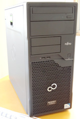 富士通 PRIMERGY TX100 S3の内部写真など : 似非管理者の寂しい夜