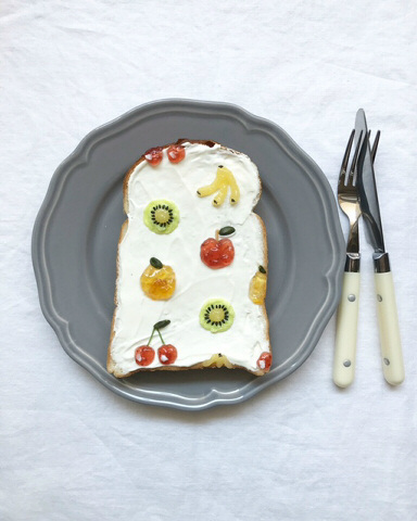 555