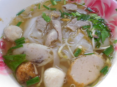 Chiangrai-popular-noodle