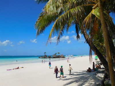 blog-image-boracay-beautiful-beach-filipina