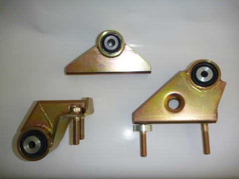 EUROU Racing HA23V アルト エンジンマウント【数量限定】 : EUROU